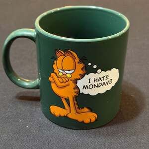 Garfield I Hate Mondays Green Ceramic Coffee Mug